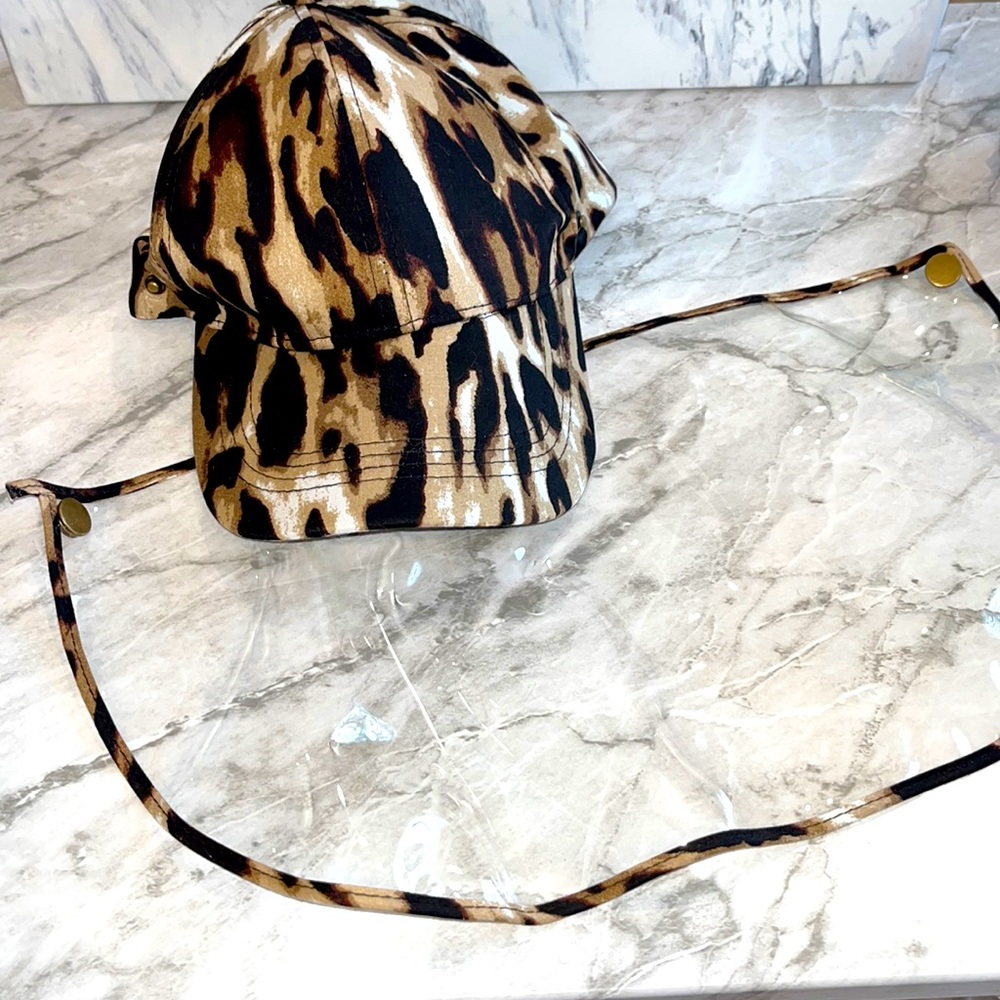 NEW Chic tweak leopard hat w face shield